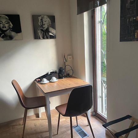 B&B Monroe Averbode Экстерьер фото